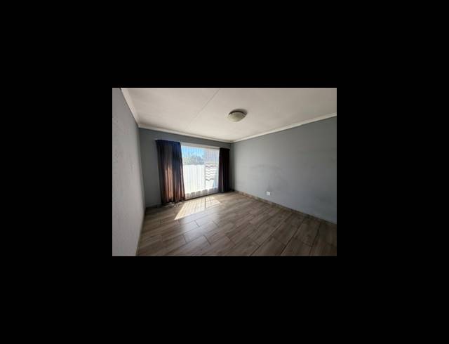 2 BEDROOM TOWNHOUSE FOR SALE IN MAYBERRY PARK